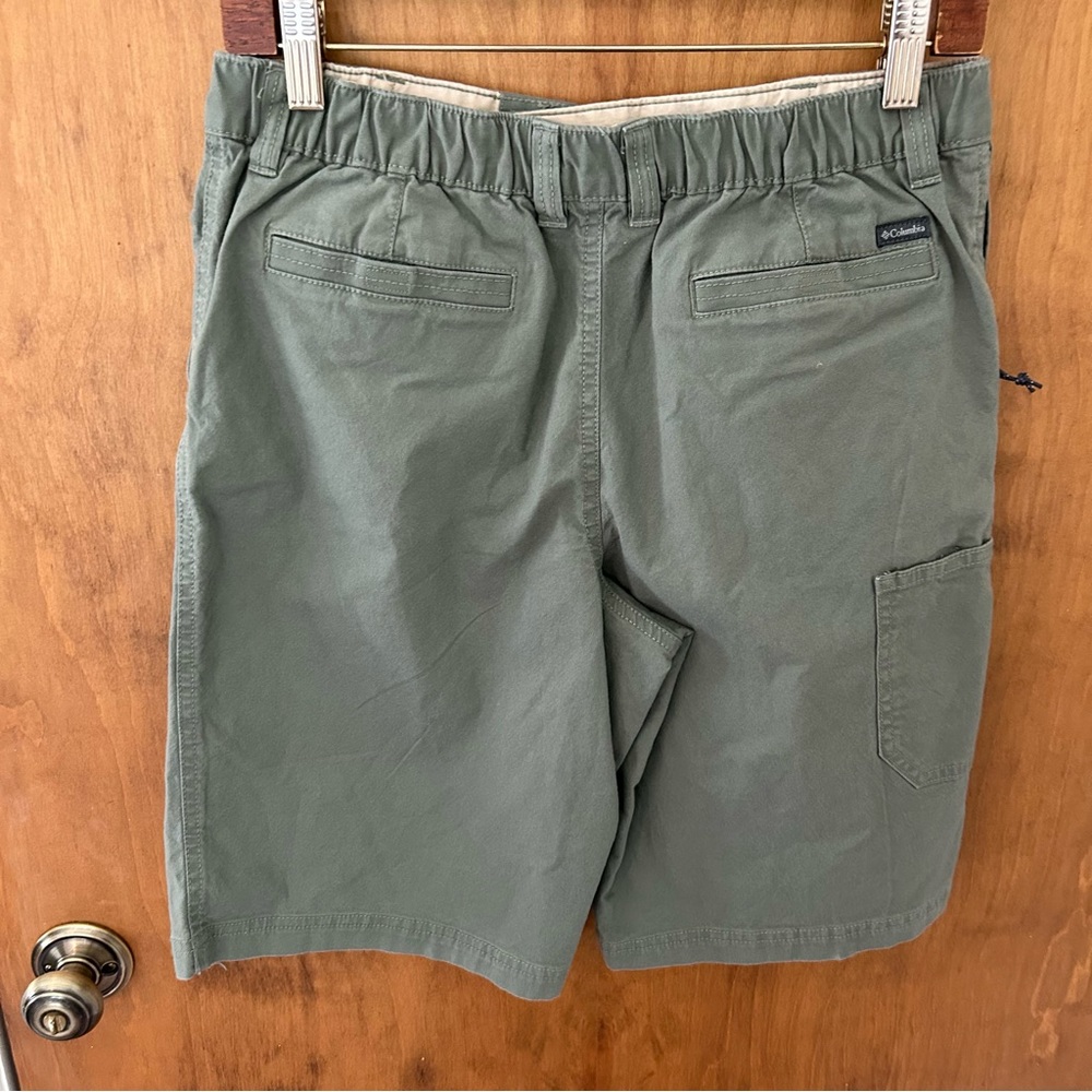 NWT Columbia Cotton Twill Shorts. Size XL/18-20. - Picture 3 of 8